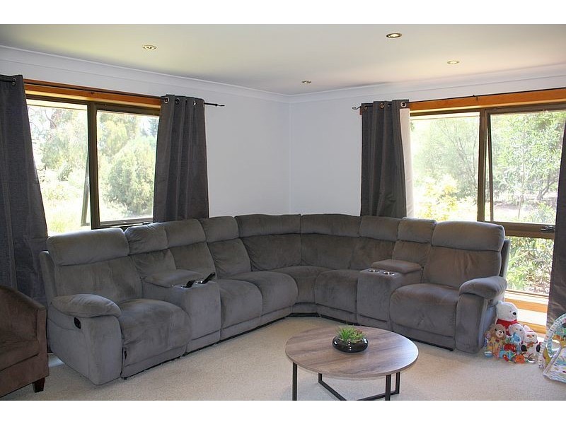 19 Bundarra Drive, Squeaking Point TAS 7307