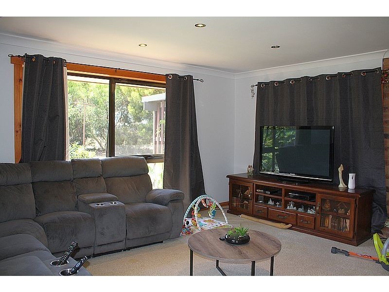 19 Bundarra Drive, Squeaking Point TAS 7307