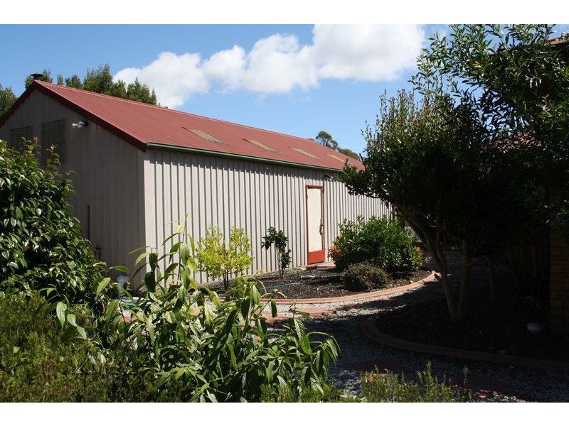 19 Bundarra Drive, Squeaking Point TAS 7307