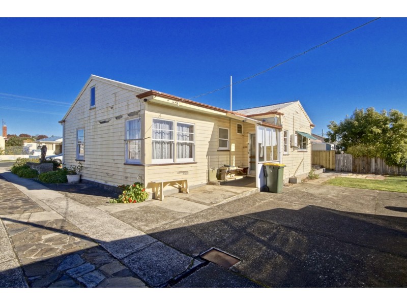 126 Oldaker Street, Devonport TAS 7310