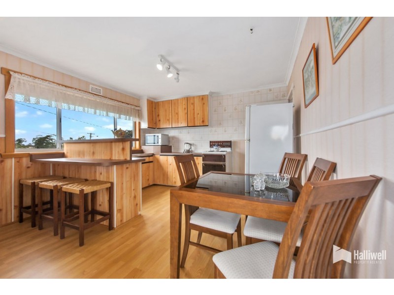 17 The Lee, Devonport TAS 7310