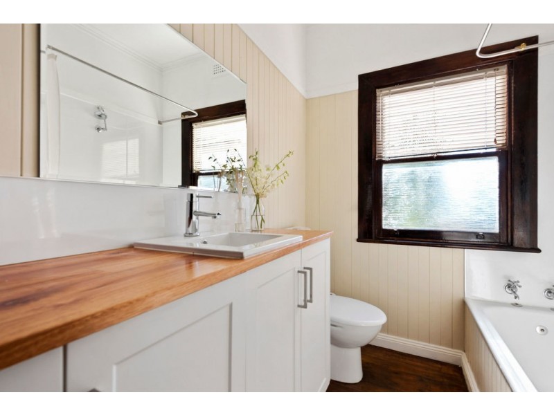 14 Stephen Street, Forth TAS 7310