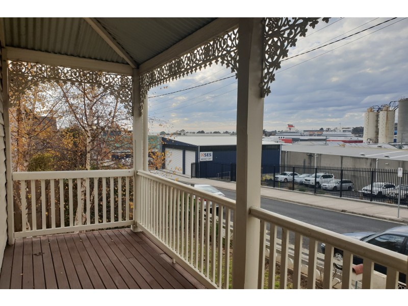 34 MacFie Street, Devonport TAS 7310
