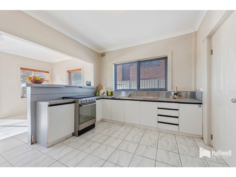 1/27 George Street, Devonport TAS 7310