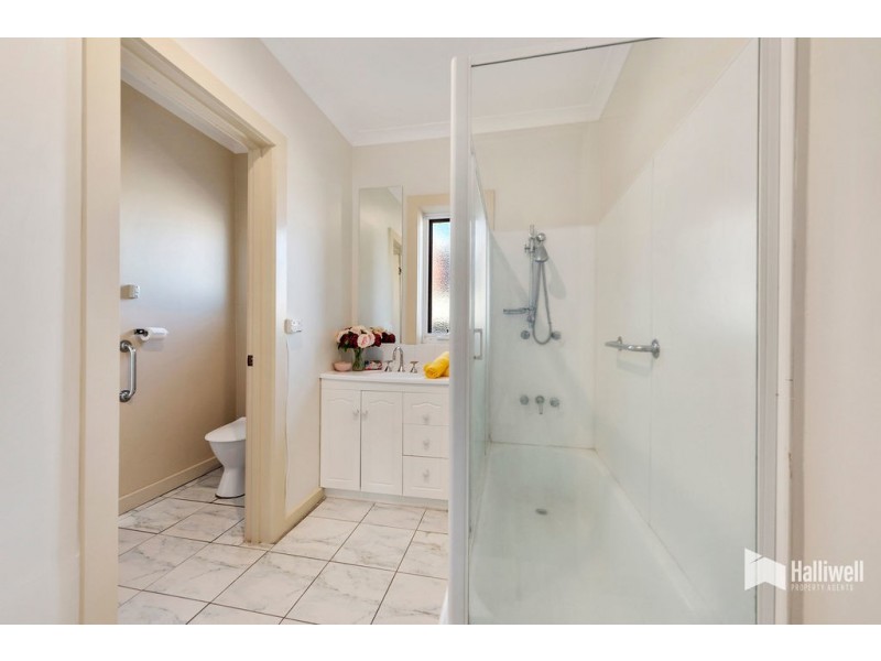 1/27 George Street, Devonport TAS 7310