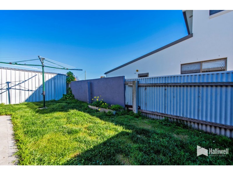 1/27 George Street, Devonport TAS 7310