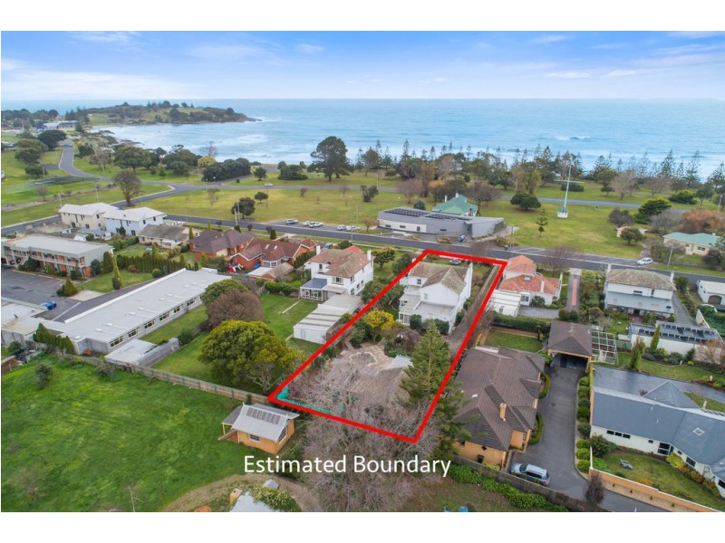 5 Gloucester Avenue, Devonport TAS 7310