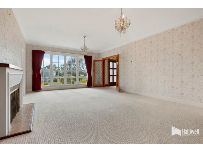 5 Gloucester Avenue, Devonport TAS 7310
