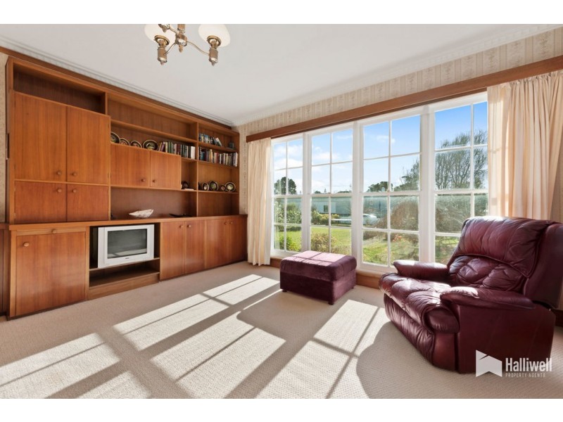 5 Gloucester Avenue, Devonport TAS 7310