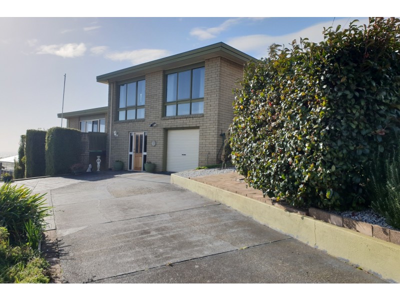 1 Cliffden Court, East Devonport TAS 7310