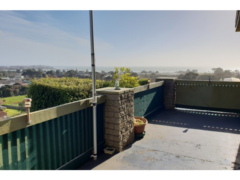 1 Cliffden Court, East Devonport TAS 7310