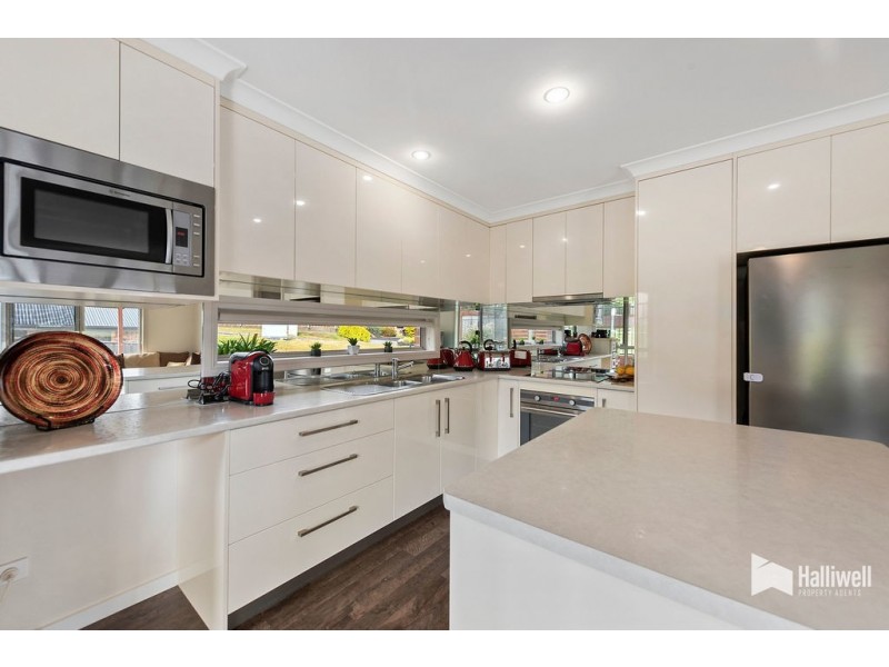 12 Valkyrie Close, Devonport TAS 7310