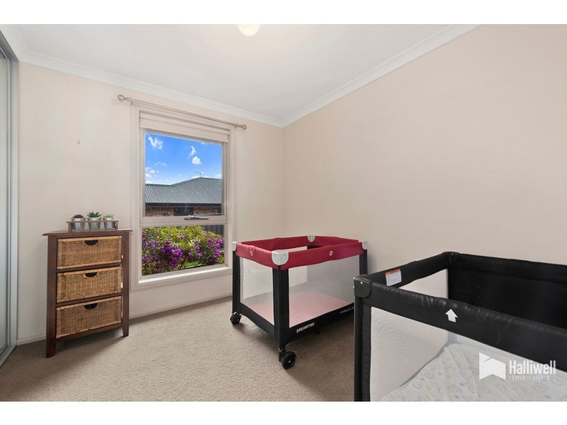 12 Valkyrie Close, Devonport TAS 7310