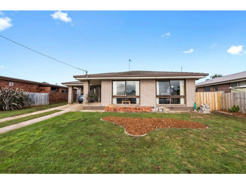 3 Valley Road, Devonport TAS 7310