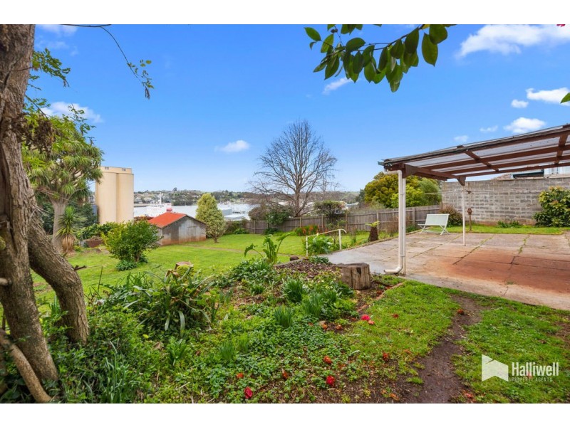 57 Wenvoe Street, Devonport TAS 7310