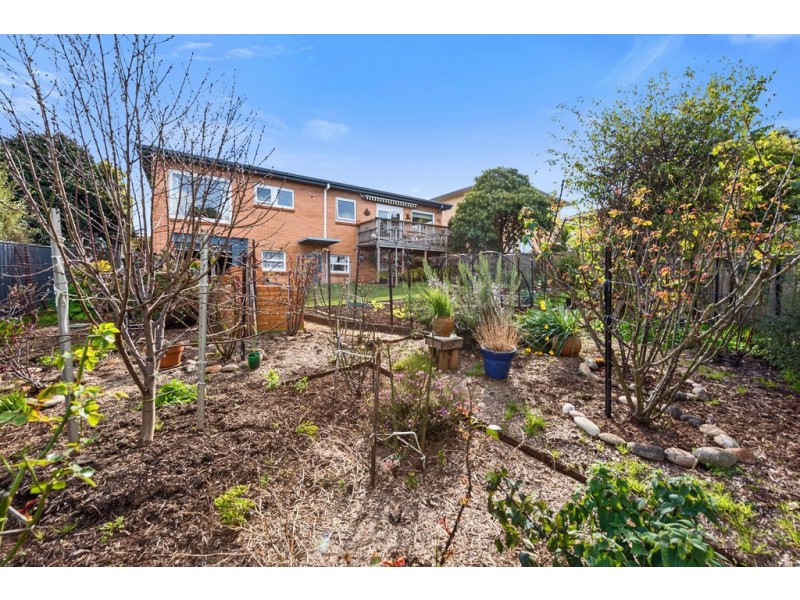 9 Warruga Place, Devonport TAS 7310