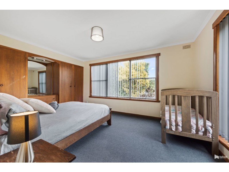 17 Lovett Street, Devonport TAS 7310
