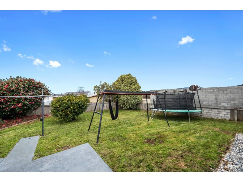17 Lovett Street, Devonport TAS 7310