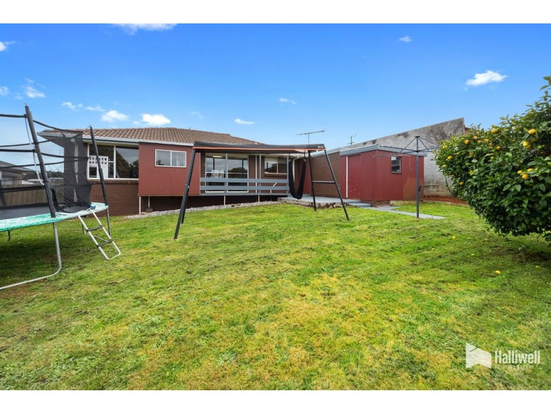 17 Lovett Street, Devonport TAS 7310