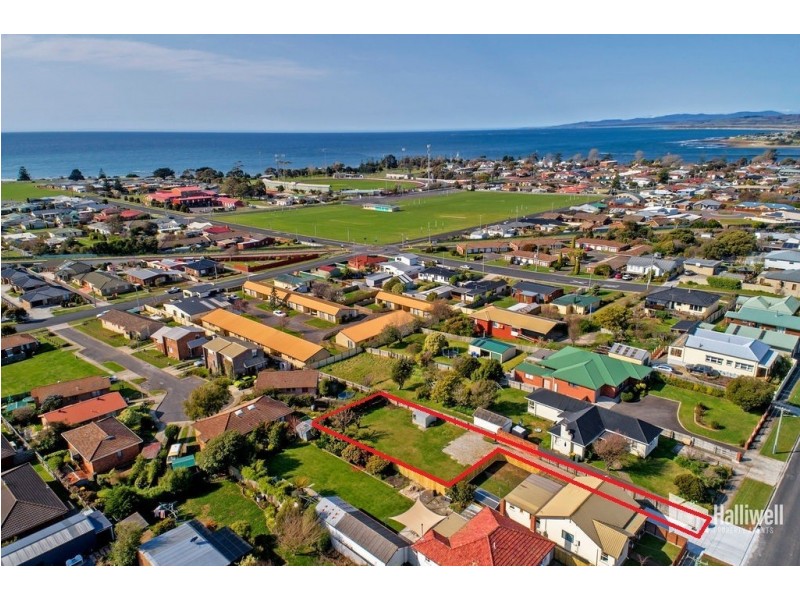 54 Nicholls Street, Devonport TAS 7310