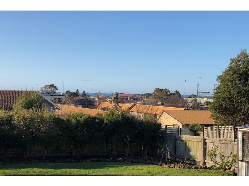 54 Nicholls Street, Devonport TAS 7310