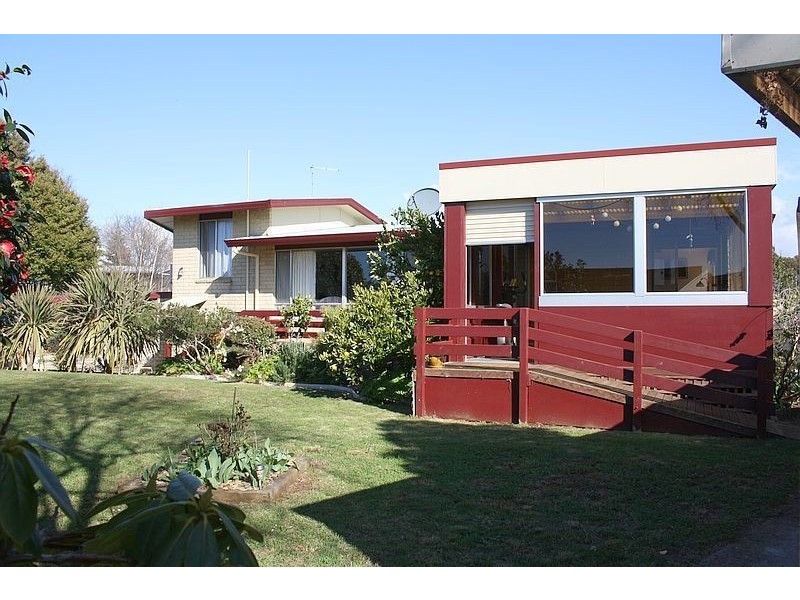 13 Mungala Crescent, Miandetta TAS 7310