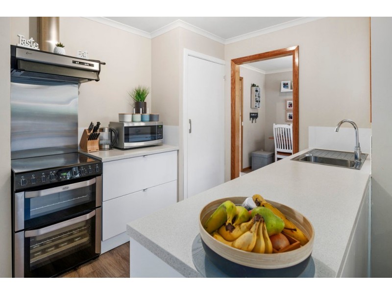 6 Tatiana Close, Devonport TAS 7310