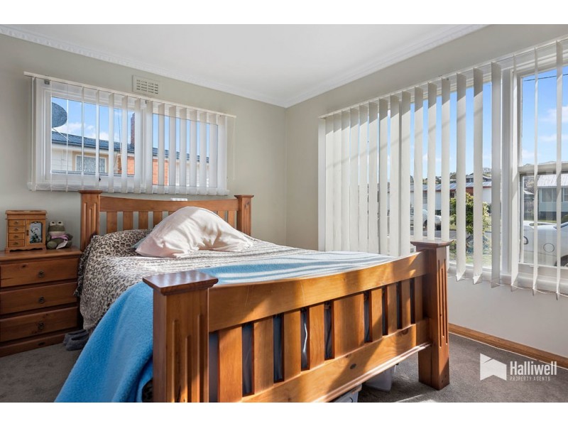 8 Soutar Street, Devonport TAS 7310