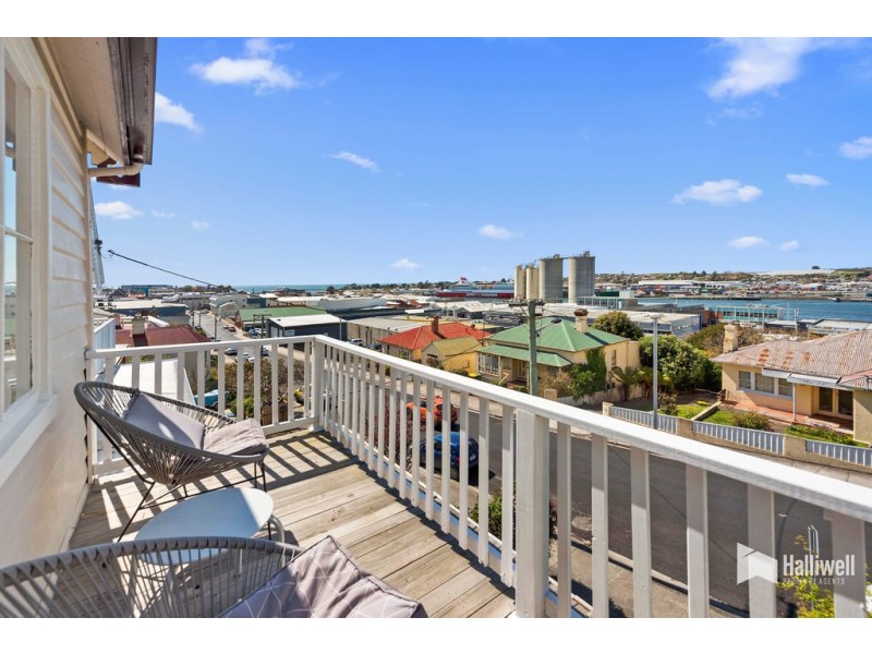 42 MacFie Street, Devonport TAS 7310