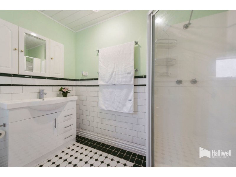 42 MacFie Street, Devonport TAS 7310