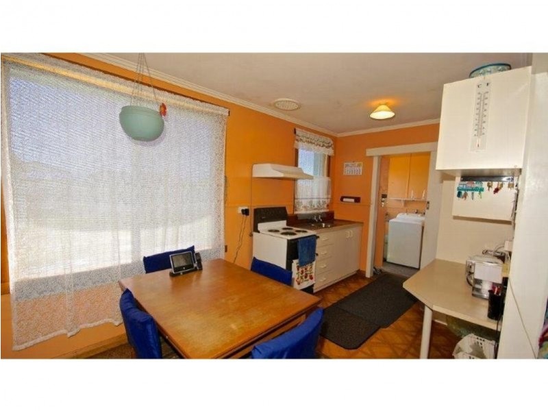 12 Waniora Street, Devonport TAS 7310