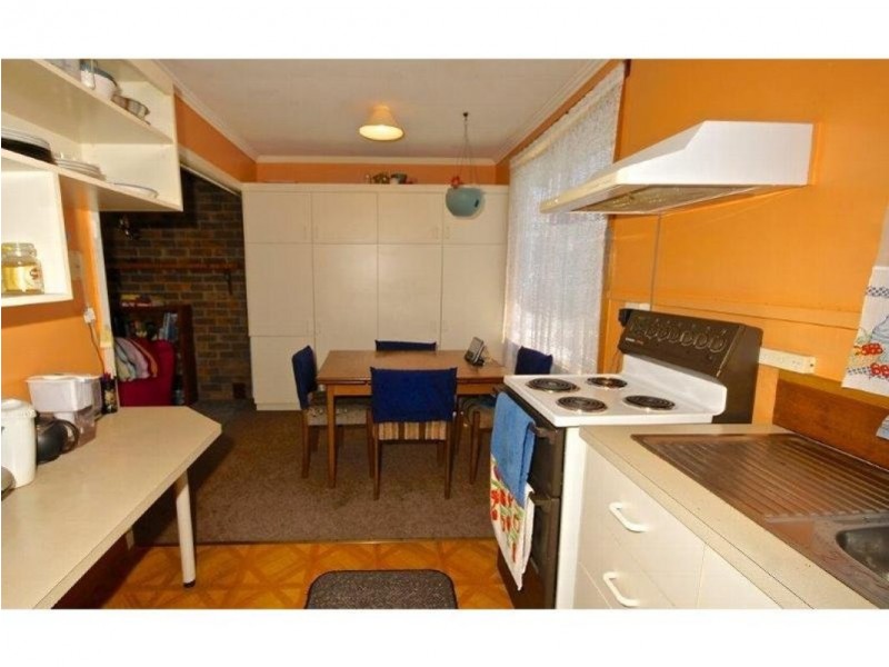 12 Waniora Street, Devonport TAS 7310