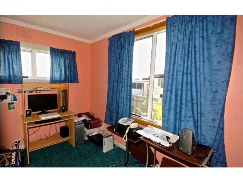 12 Waniora Street, Devonport TAS 7310