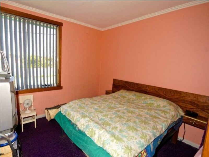 12 Waniora Street, Devonport TAS 7310