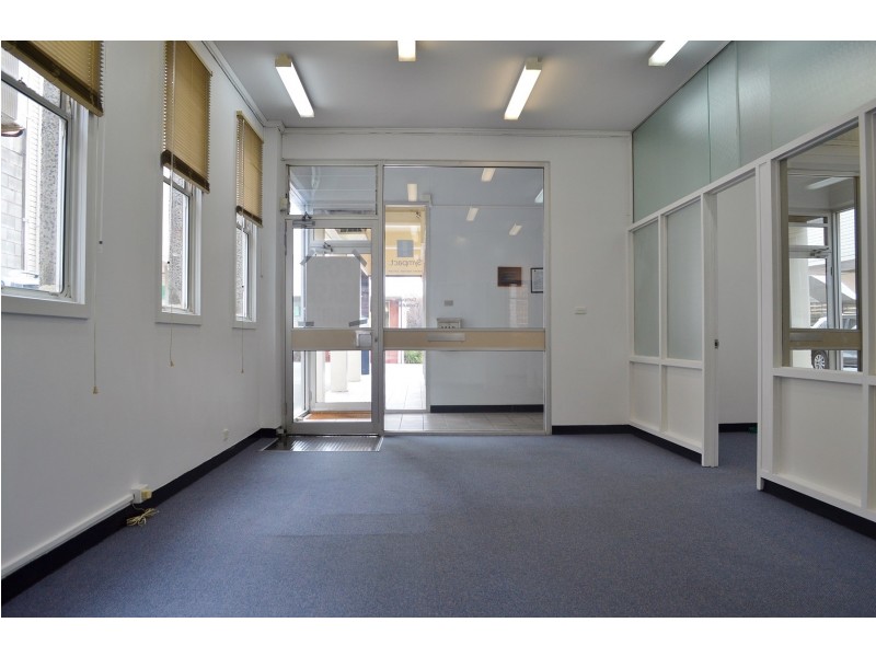 2/19 Best Street, Devonport TAS 7310