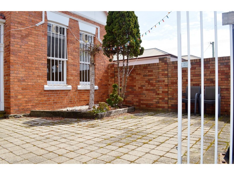 28 Forbes Street, Devonport TAS 7310