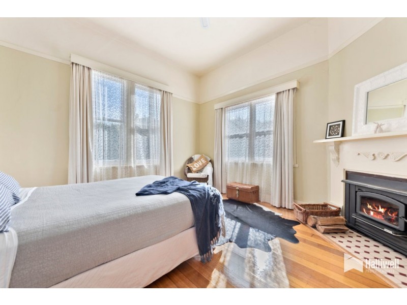 57 Wenvoe Street, Devonport TAS 7310