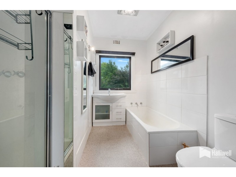 11 Payton Place, Devonport TAS 7310