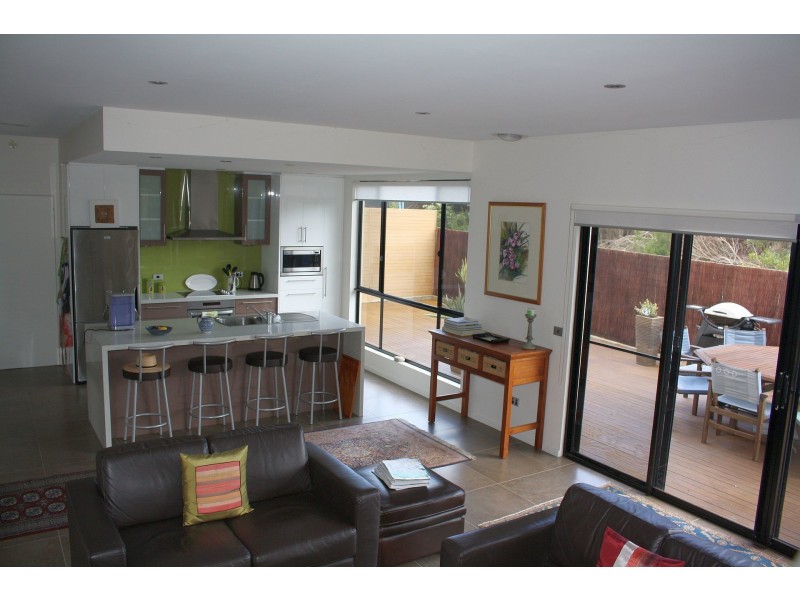 3/8 Chardonnay Drive, Hawley Beach TAS 7307