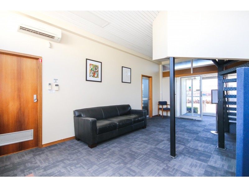 44 Formby Road, Devonport TAS 7310