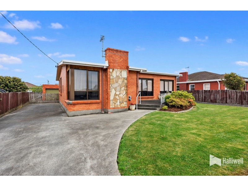 107 George Street, Devonport TAS 7310