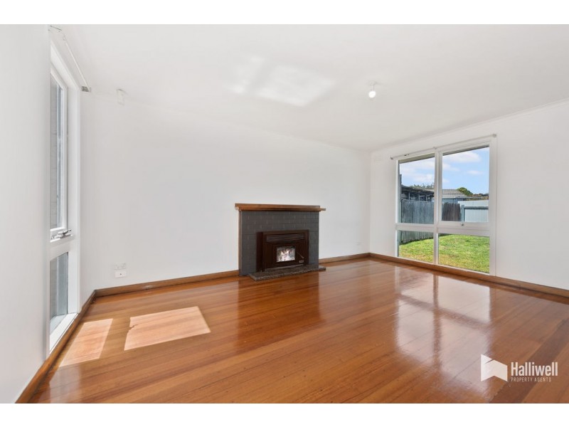 8 Harvil Way, Devonport TAS 7310