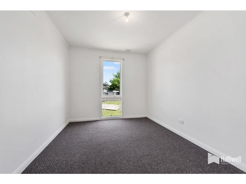 8 Harvil Way, Devonport TAS 7310