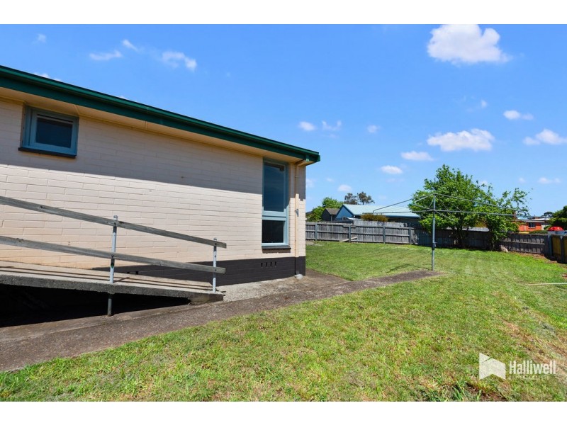 8 Harvil Way, Devonport TAS 7310