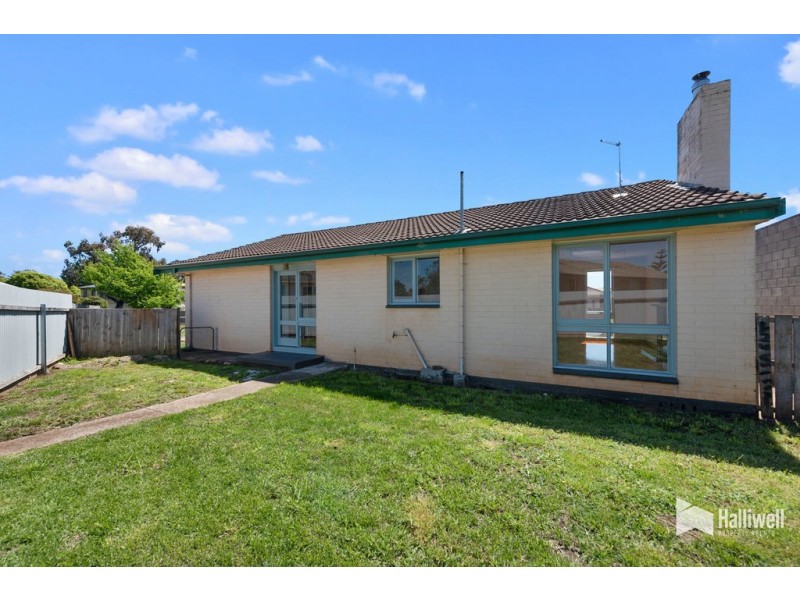 8 Harvil Way, Devonport TAS 7310