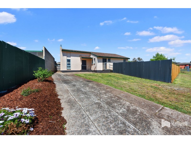 8 Harvil Way, Devonport TAS 7310
