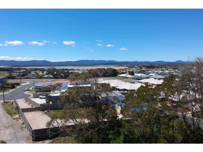 27 Broadwater Court, Shearwater TAS 7307