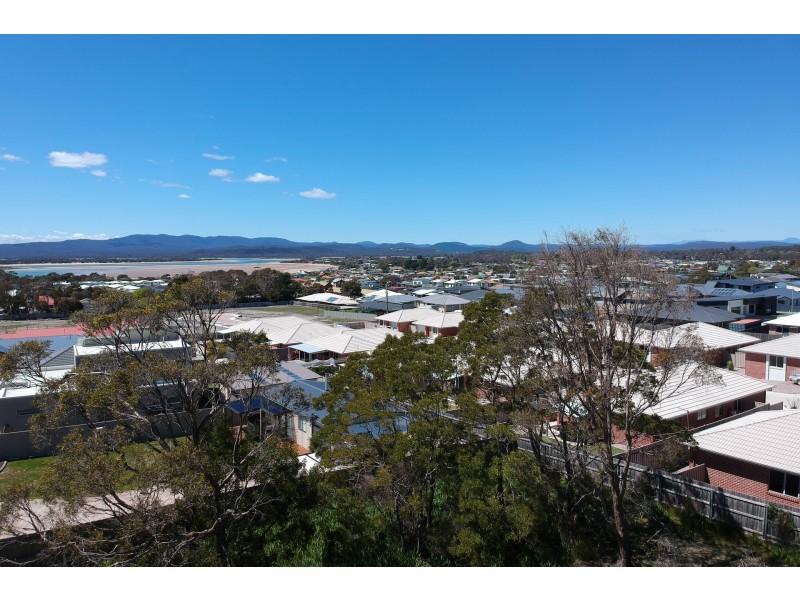 27 Broadwater Court, Shearwater TAS 7307