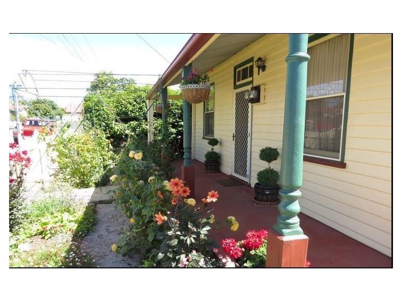 97 Main Street, Sheffield TAS 7306