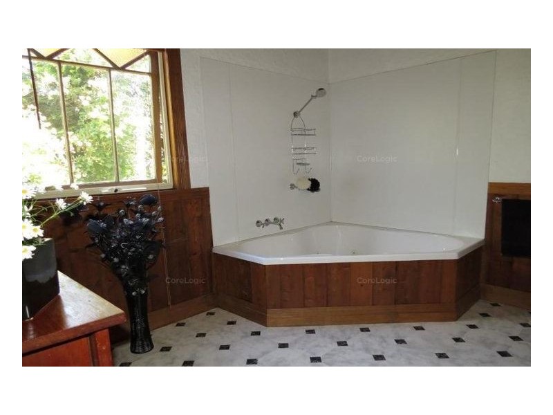 97 Main Street, Sheffield TAS 7306